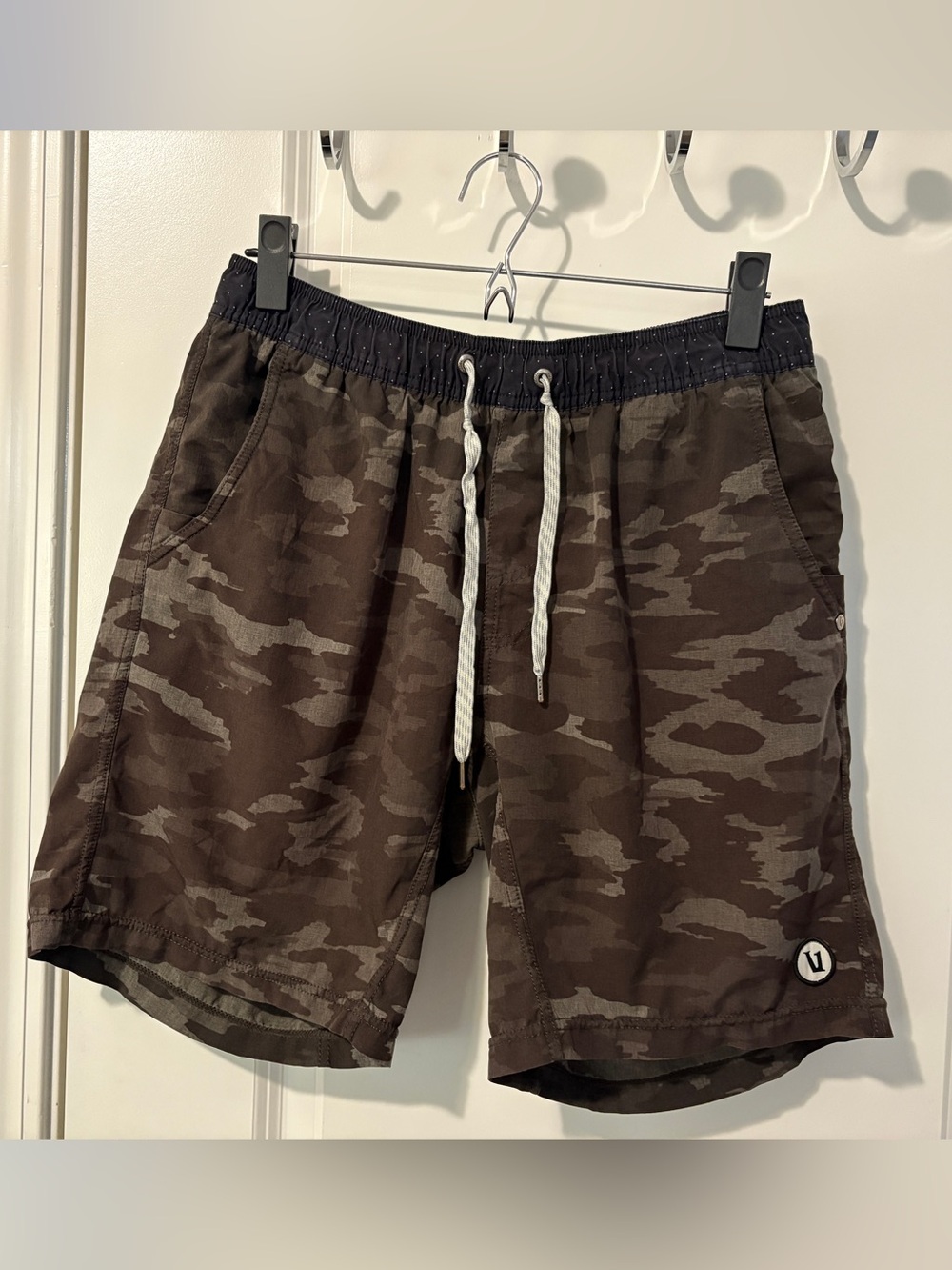 Vuori Kore Shorts Camo Men's Shorts Size Medium
